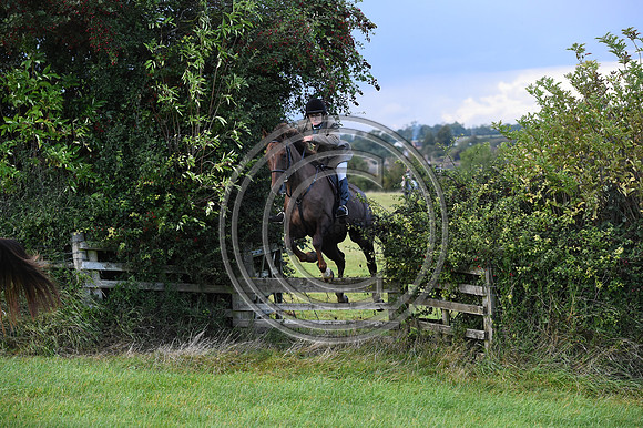 Grafton_Hunting_PN23_14366