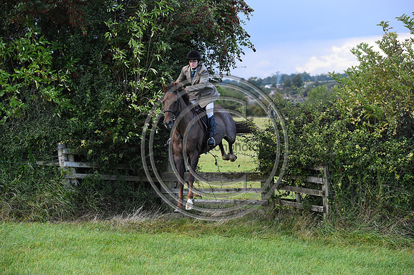 Grafton_Hunting_PN23_14367