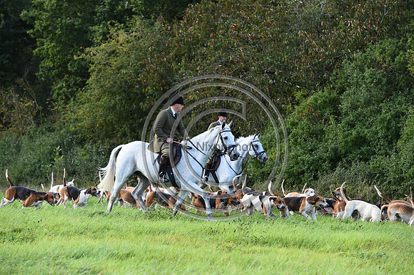 Grafton_Hunting_PN23_14854
