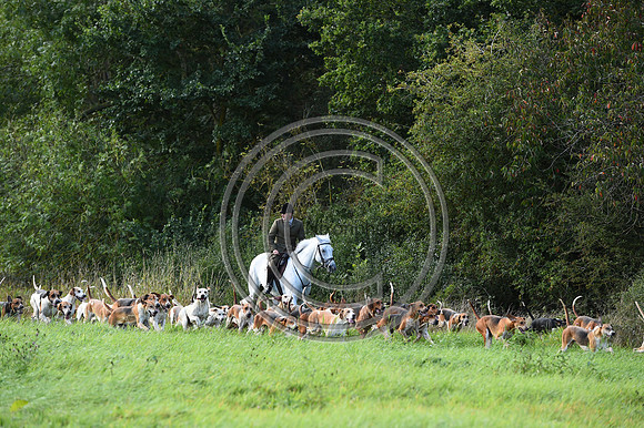 Grafton_Hunting_PN23_14340