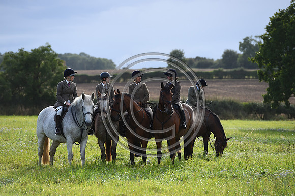 Grafton_Hunting_PN23_14335