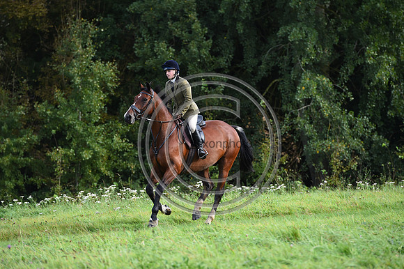 Grafton_Hunting_PN23_14328