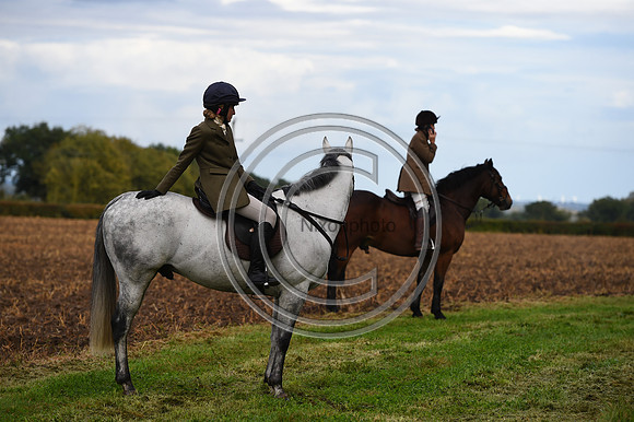 Grafton_Hunting_PN23_14305