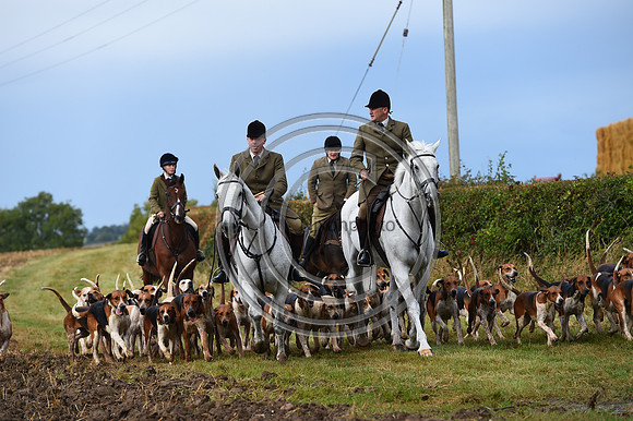 Grafton_Hunting_PN23_14295