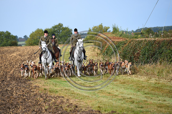 Grafton_Hunting_PN23_14293