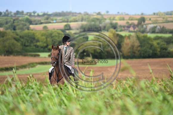 Grafton_Hunting_PN23_14285