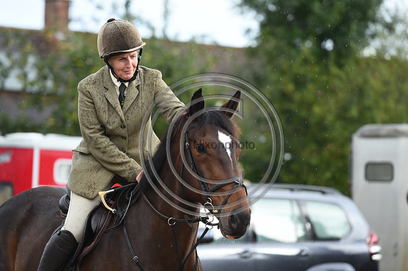 Grafton_Hunting_PN23_14266
