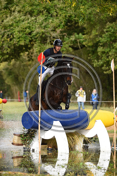 Aki KARHAPÄÄ_ADAMAS_LeLion_PN23_106278