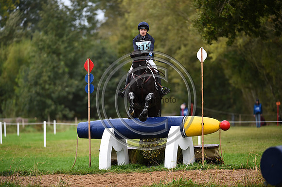 Mollie SUMMERLAND_MOJO_LeLion_PN23_106020