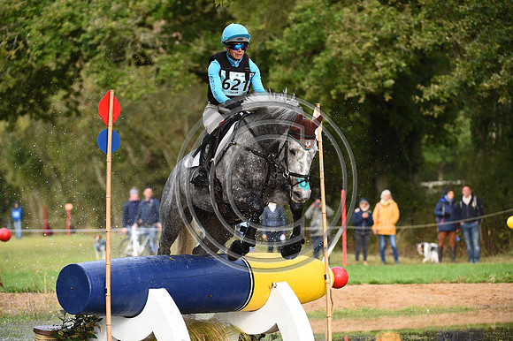 IzzyTAYLOR_BARRINGTON ALICE_LeLion_PN23_106193