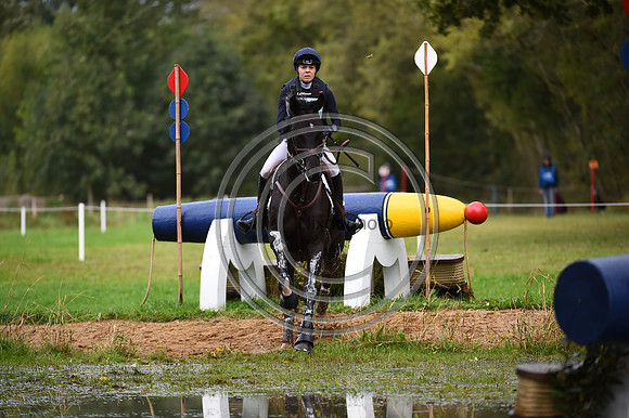 Mollie SUMMERLAND_MOJO_LeLion_PN23_106026