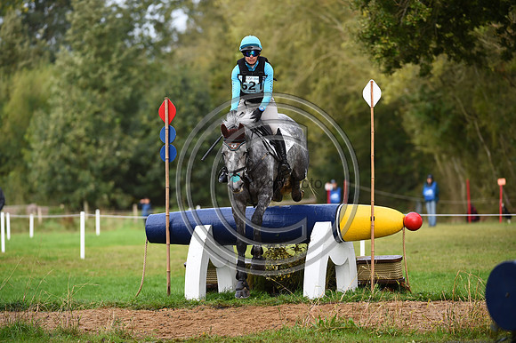 IzzyTAYLOR_BARRINGTON ALICE_LeLion_PN23_106172