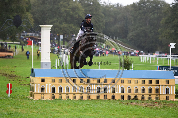Christopher SIX_GOOD MOUSSARDIERE_LeLion_PN23_107163