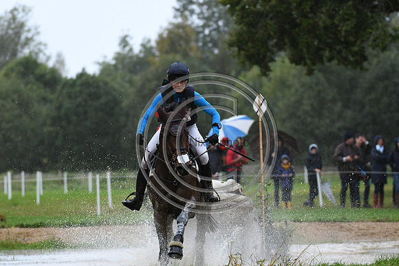 Caroline HARRIS_COOLEY MOSSTOWN_LeLion_PN23_106964