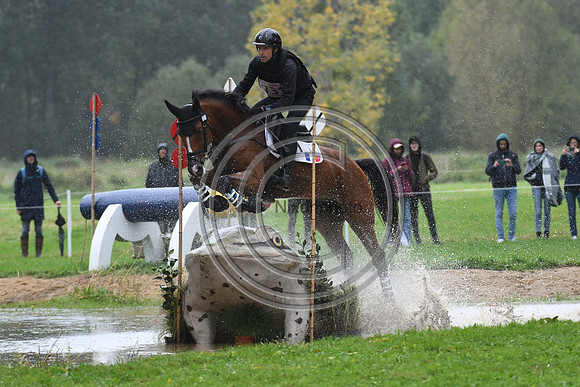 Matthieu VANLANDEGHEM_APERO Z_LeLion_PN23_106864