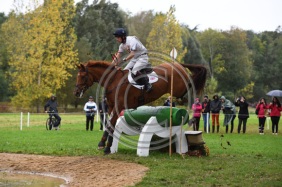 Harry MEADE_AMIRO ISLAND_LeLion_PN23_105704