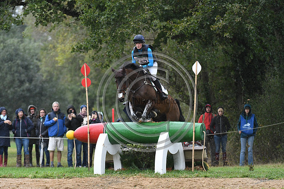 Caroline HARRIS_COOLEY MOSSTOWN_LeLion_PN23_106941