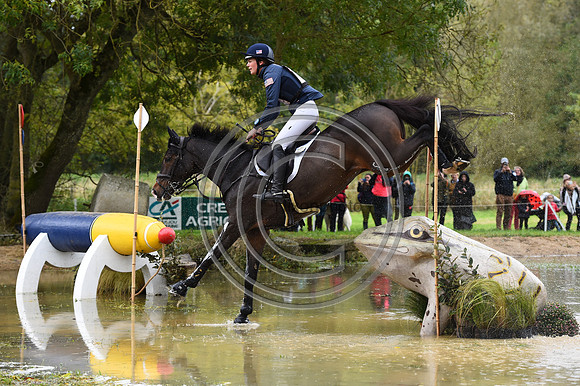 Hallie COON_LUCKY FORTUNA_LeLion_PN23_106807