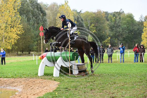 Hallie COON_LUCKY FORTUNA_LeLion_PN23_106794