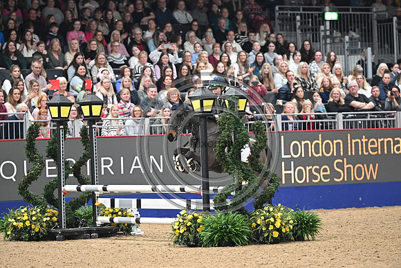 London International Horse Show