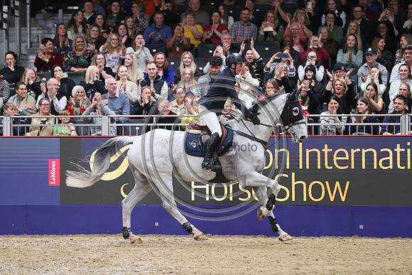 Guy Williams_Mr Blue Sky Uk_LIHS_PN23_121069
