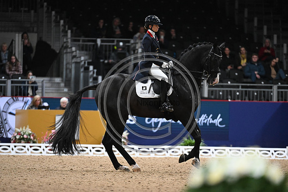 LottieFRY_EVERDALE_LIHS_PN23_116776
