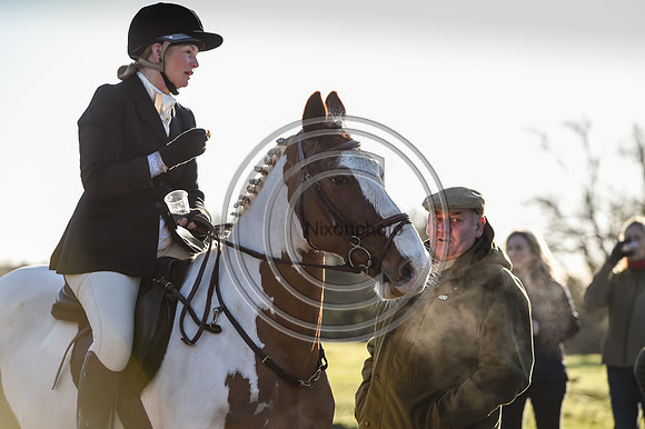NFH_Hunting_PN23_121600