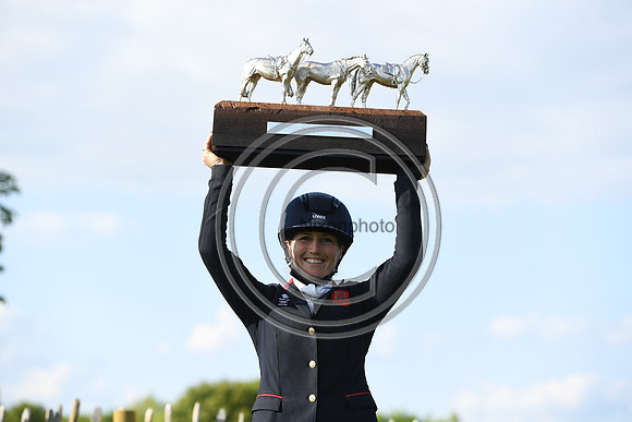 Laura Collett_London 52_PN22_22845