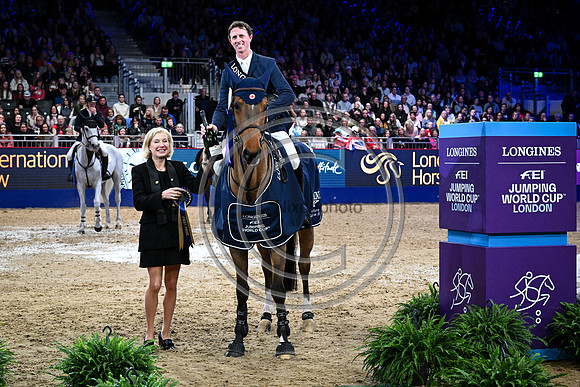 London International Horse Show