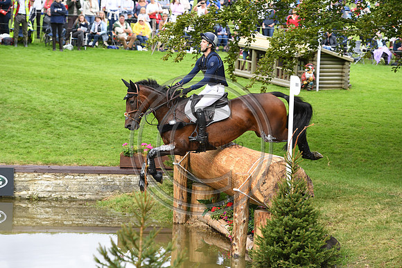 Arthur Duffort_TORONTO D AUROI_LRBHT_TM19_119429