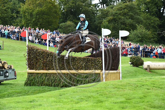 Caroline Clarke_TOUCH TOO MUCH_LRBHT_PN19_120974