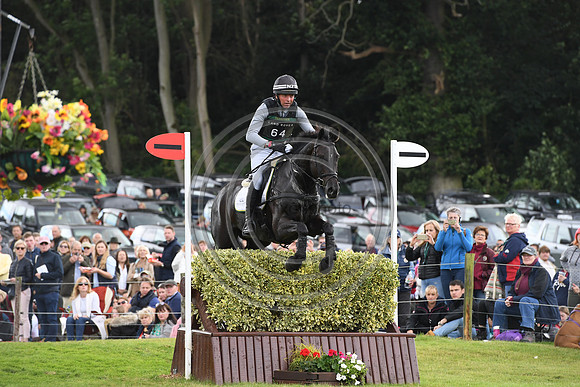 Dan Jocelyn_BLACKTHORN CRUISE_LRBHT_TM19_119707