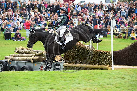 Eliza Stoddart_PRIORSPARK OPPOSITION FREE_LRBHT_PN19_121009