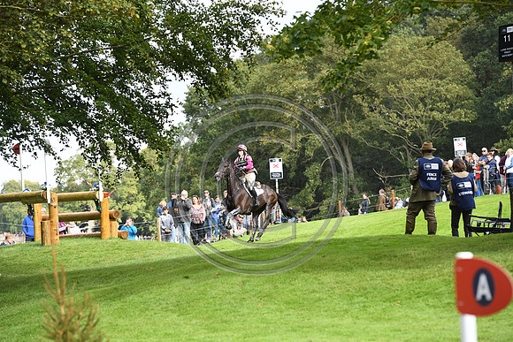Emma Hyslop-Webb_PENNLANDS DOUGLAS_LRBHT_PN19_120478