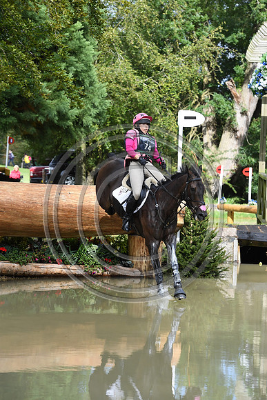 Emma Hyslop-Webb_PENNLANDS DOUGLAS_LRBHT_PN19_120486