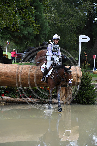 Gemma Tattersall_SANTIAGO BAY_LRBHT_PN19_120539