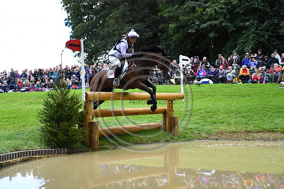 Gemma Tattersall_SANTIAGO BAY_LRBHT_TM19_119609