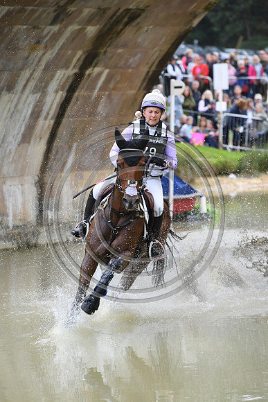 Gemma Tattersall_SANTIAGO BAY_LRBHT_TM19_38663