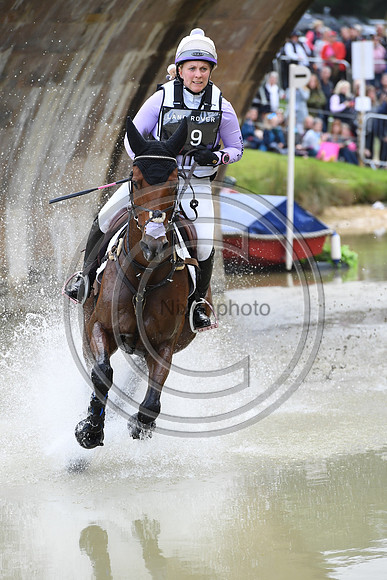 Gemma Tattersall_SANTIAGO BAY_LRBHT_TM19_38667