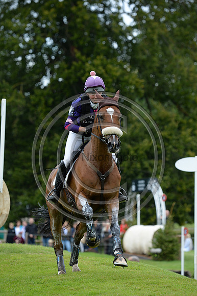 Ginny Howe_UNDALGO DE WINDSOR_LRBHT_MR19_128698
