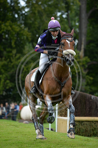 Ginny Howe_UNDALGO DE WINDSOR_LRBHT_MR19_128701