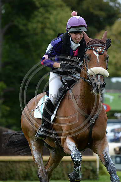 Ginny Howe_UNDALGO DE WINDSOR_LRBHT_MR19_128705