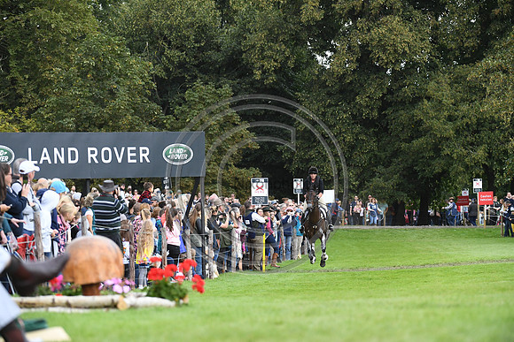 Hazel Towers_SIMPLY CLOVER_LRBHT_PN19_120828