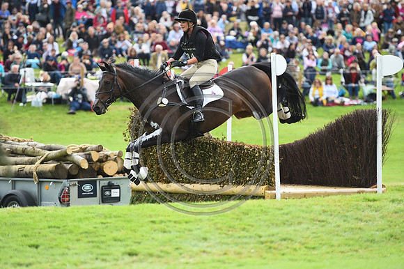 Hazel Towers_SIMPLY CLOVER_LRBHT_PN19_120952