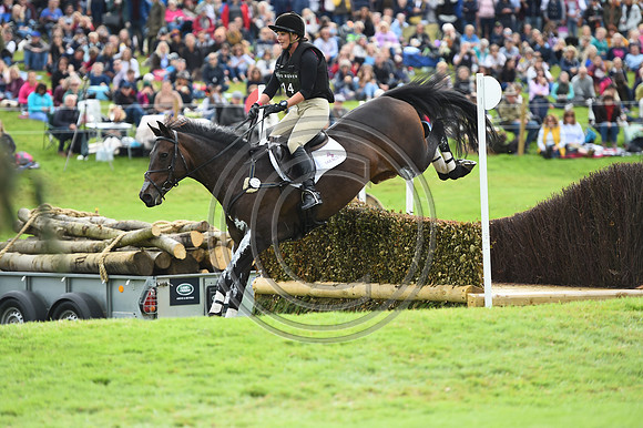 Hazel Towers_SIMPLY CLOVER_LRBHT_PN19_120953