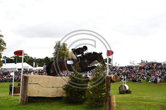 Hazel Towers_SIMPLY CLOVER_LRBHT_PN19_120960