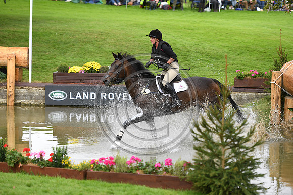 Hazel Towers_SIMPLY CLOVER_LRBHT_TM19_119464
