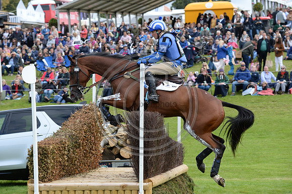 Imogen Murray_IVAR GOODEN_LRBHT_MR19_128809