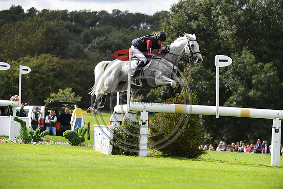 Kirsty Short_COSSAN LAD_LRBHT_PN19_120205