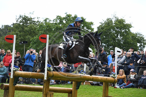 Ludwig Svennerstal_BALHAM MIST_LRBHT_PN19_120508